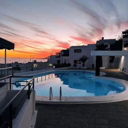Great Ocean View And Lobos & Fuerteventura Islands * Puerto del Carmen (Lanzarote)